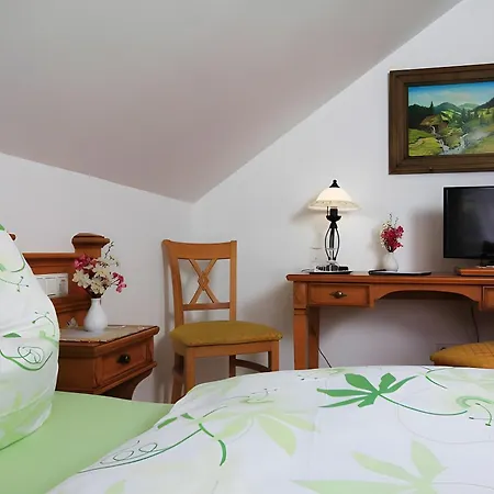 Гостевой дом Gaestehaus Ursula Хорнберг