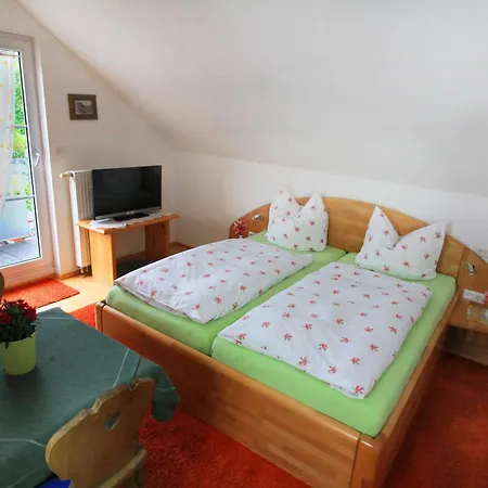 Gaestehaus Ursula 3* הורנברג